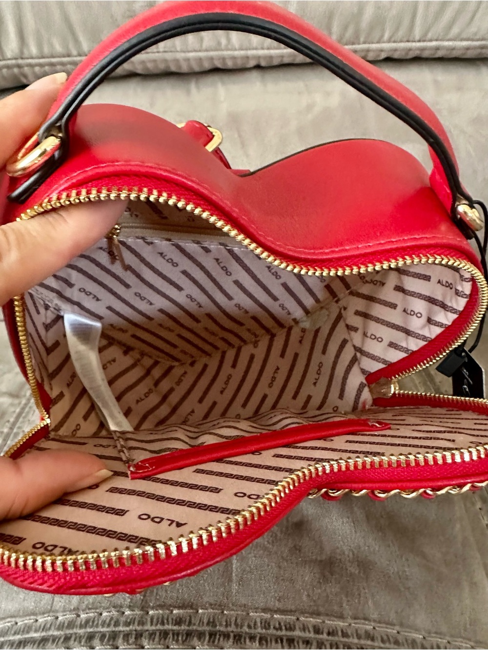 ❤️ ALDO Heart Convertible Backpack Crossbody Red Valentine’s Bag 2-in-1 - Picture 14 of 14